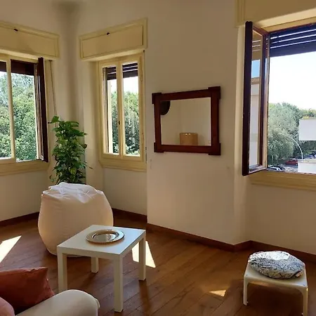 Villino Fontanella * Viareggio